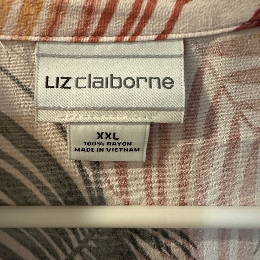 Liz Claiborne Multicolor Leaf Print Blouse - Picture 3 of 3